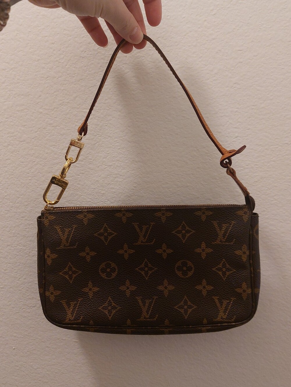 SOLD Louis Vuitton Pochette Bag
